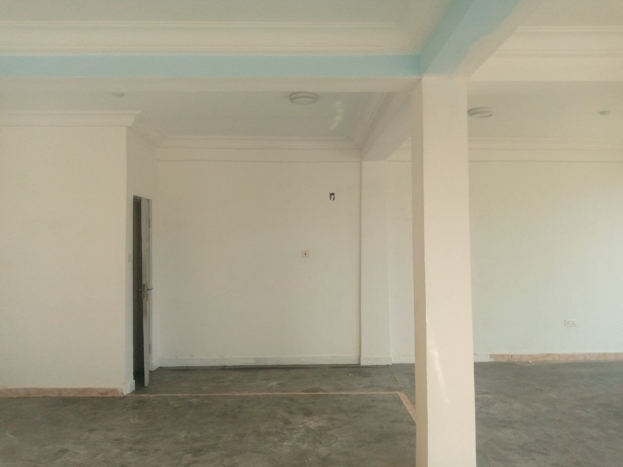 Single & Double Shop For Rent at East Legon