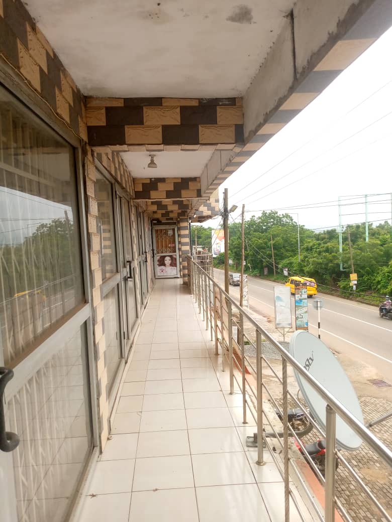 Single & Double Shops for Rent at West Legon