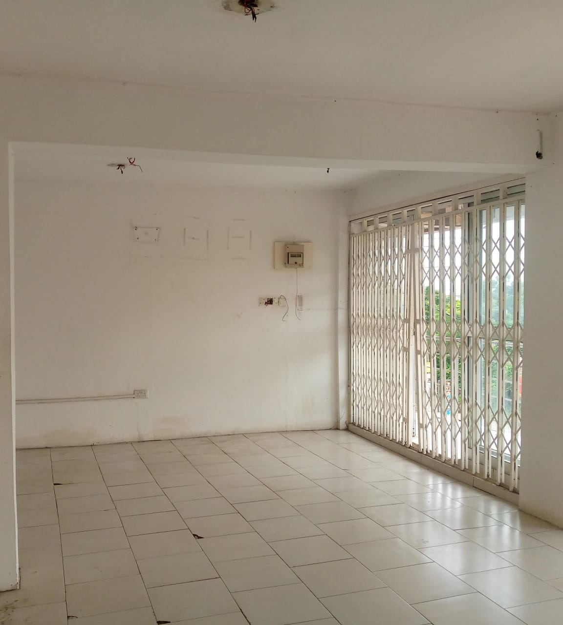 Single & Double Shops for Rent at West Legon