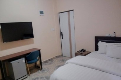 Single Room Furnished Apartment for Rent at West Land