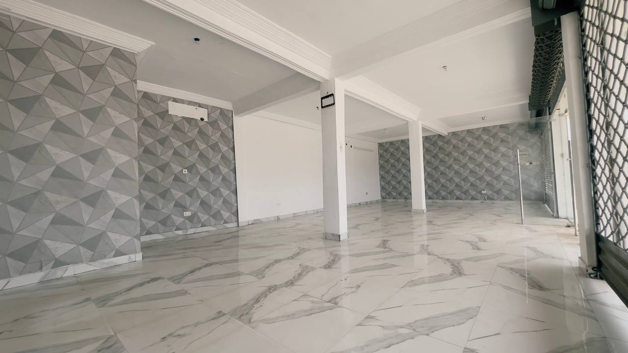 Commercial Space For Rent at Ashaley Botwe Nanakrom