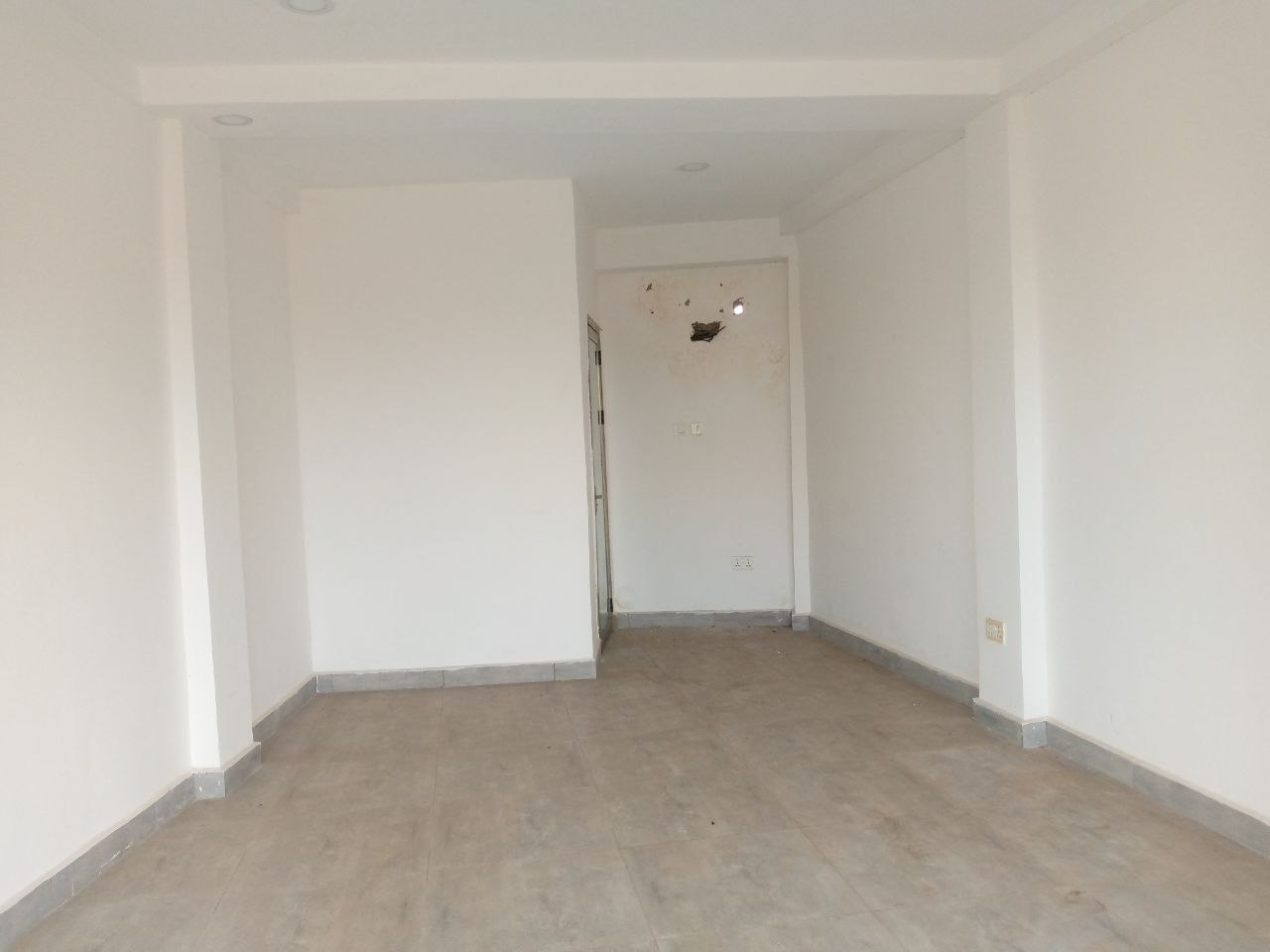 Single Shop For Rent at East legon Shiashie