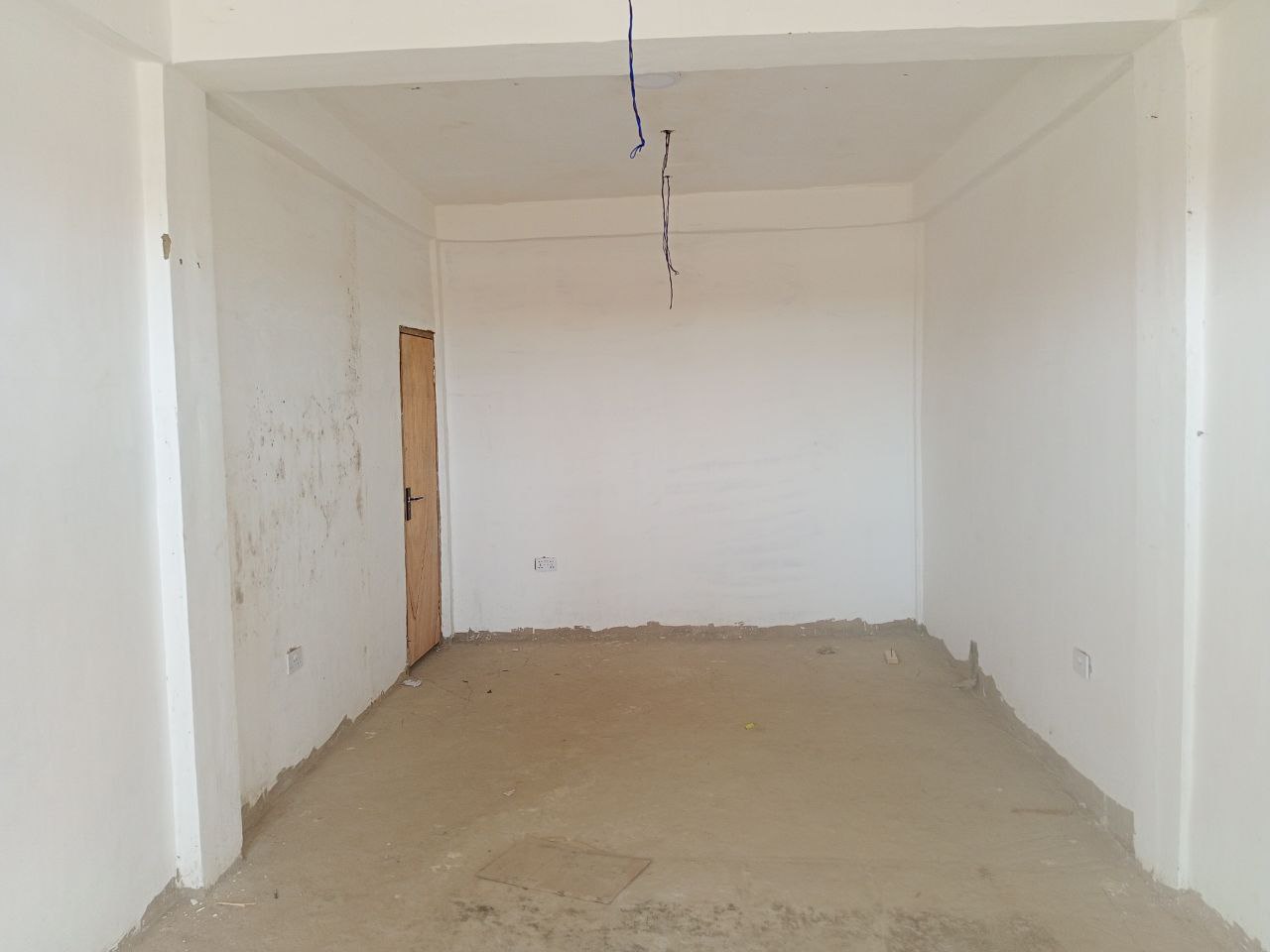 Single Shop For Rent at Kasoa Amanfrom
