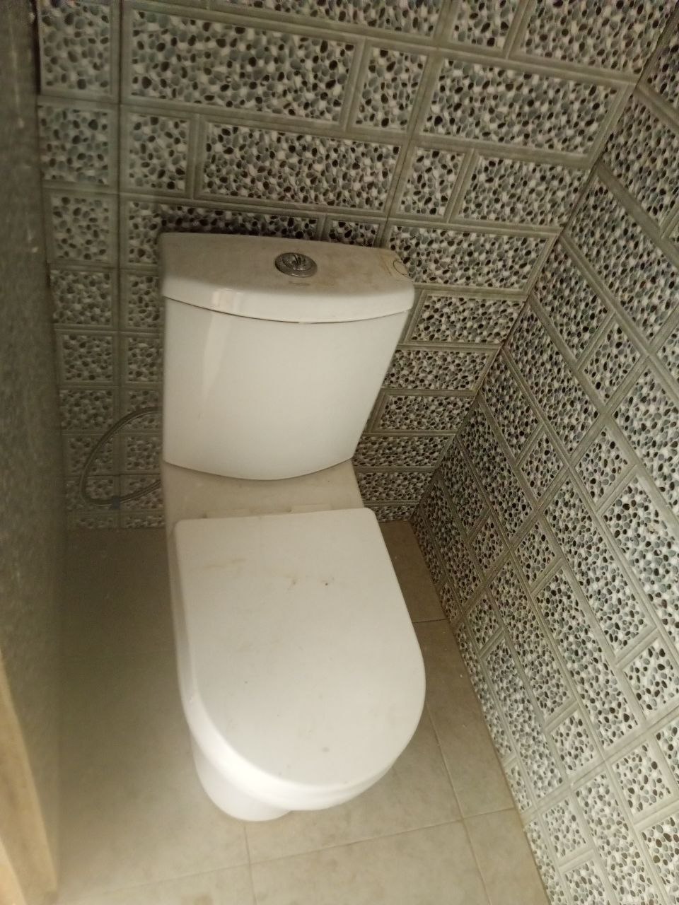 Single Shop For Rent at Kasoa Amanfrom