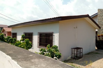 Six 6-Bedroom House for Rent at Agbogba