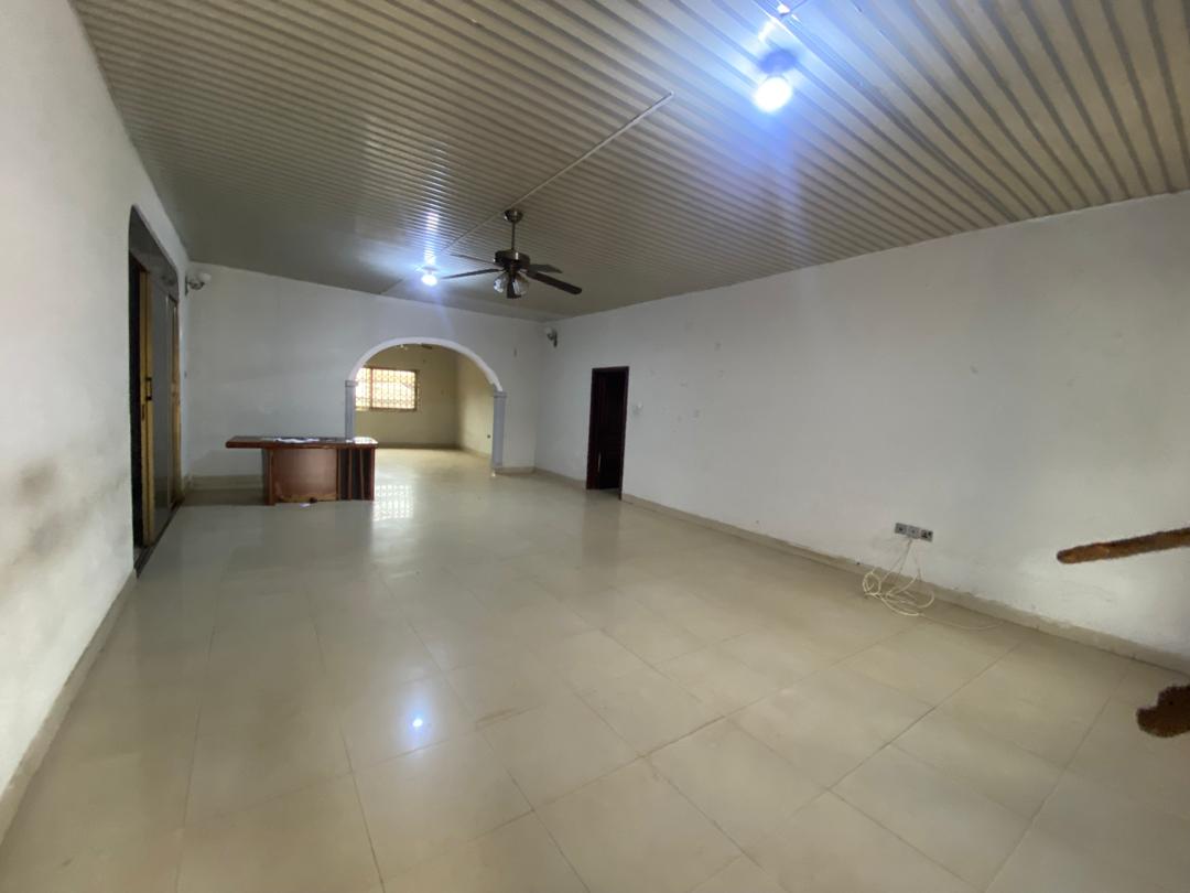 Six (6) Bedroom House For Rent at Spintex