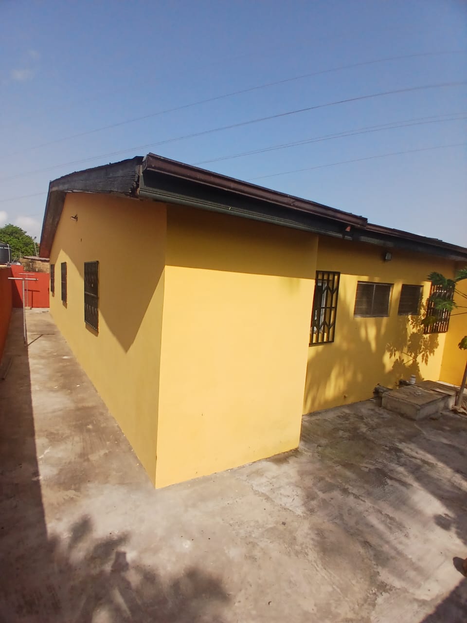 Six (6) Bedroom House For Rent at Weija SCC