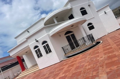 Six (6) Bedroom House For Rent at Weija