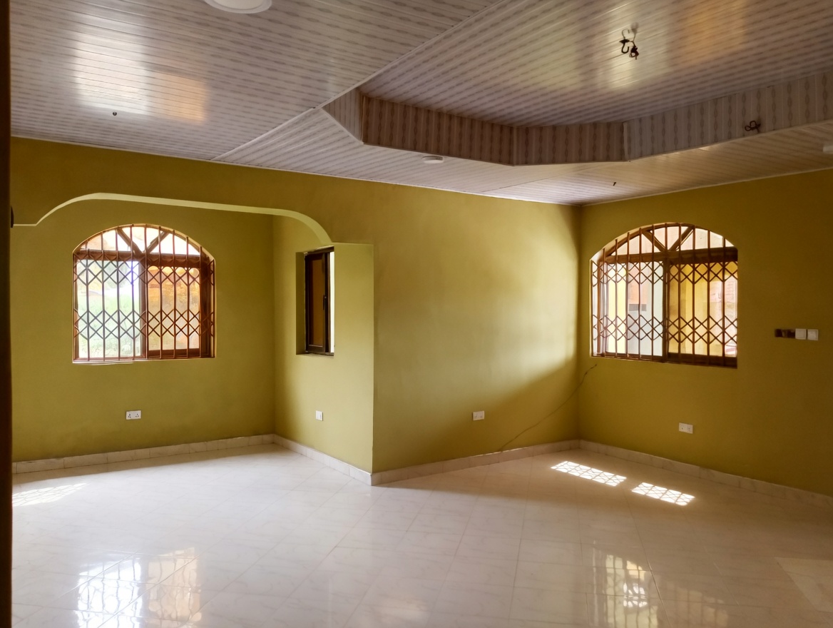 Six (6) Bedroom House For Sale at Pokuase Amanfrom