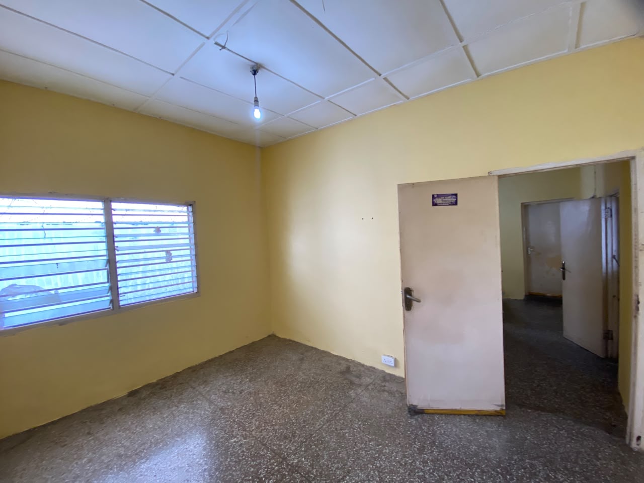 Six (6) Bedroom House with 2 Boys' Quarters For Rent at Dzorwulu