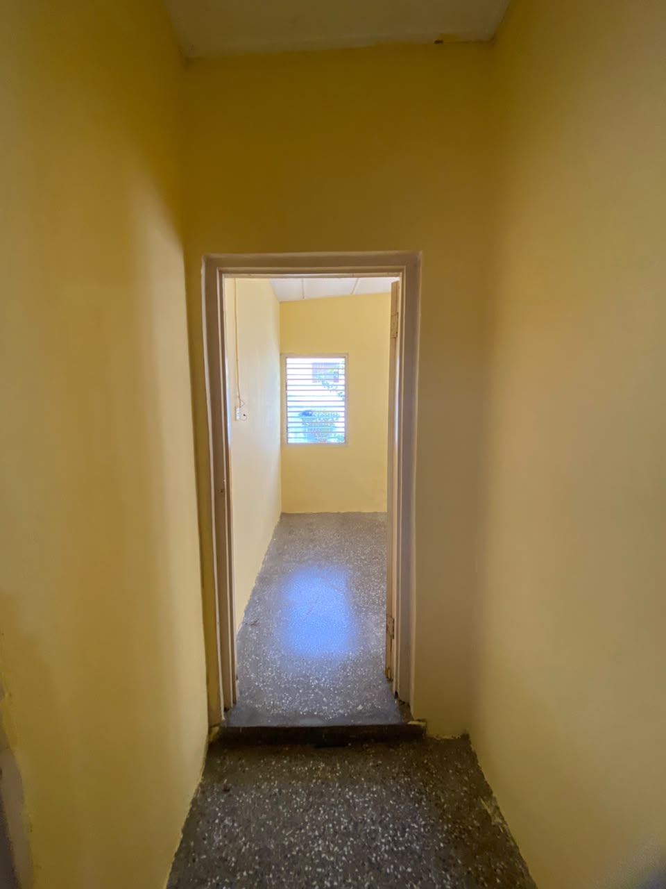 Six (6) Bedroom House with 2 Boys' Quarters For Rent at Dzorwulu