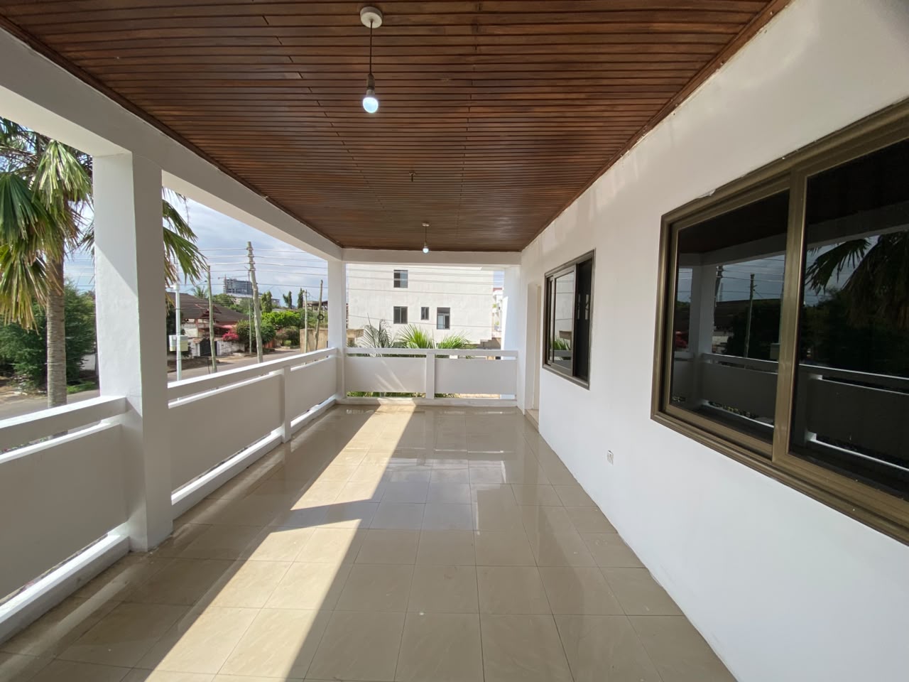 Six (6) Bedroom House with 2 Boys' Quarters For Rent at Dzorwulu