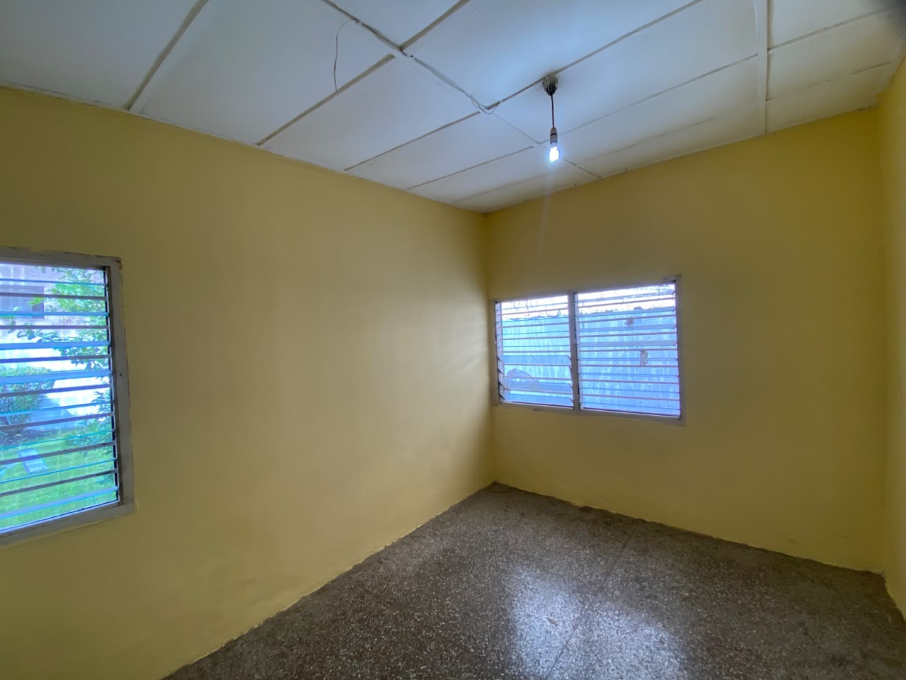 Six (6) Bedroom House with 2 Boys' Quarters For Rent at Dzorwulu