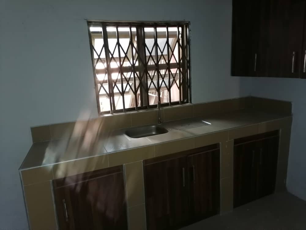 Spacious 2-Bedroom Apartment for Rent in Agbogba