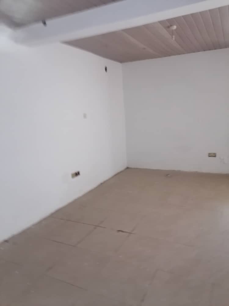 Spacious 2-Bedroom Apartment for Rent in Agbogba