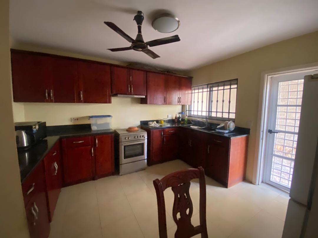 Spacious 3-Bedroom House for Rent in Community 18