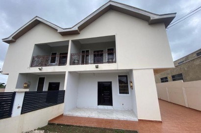 Spacious 4-Bedroom House for Rent in Community 25