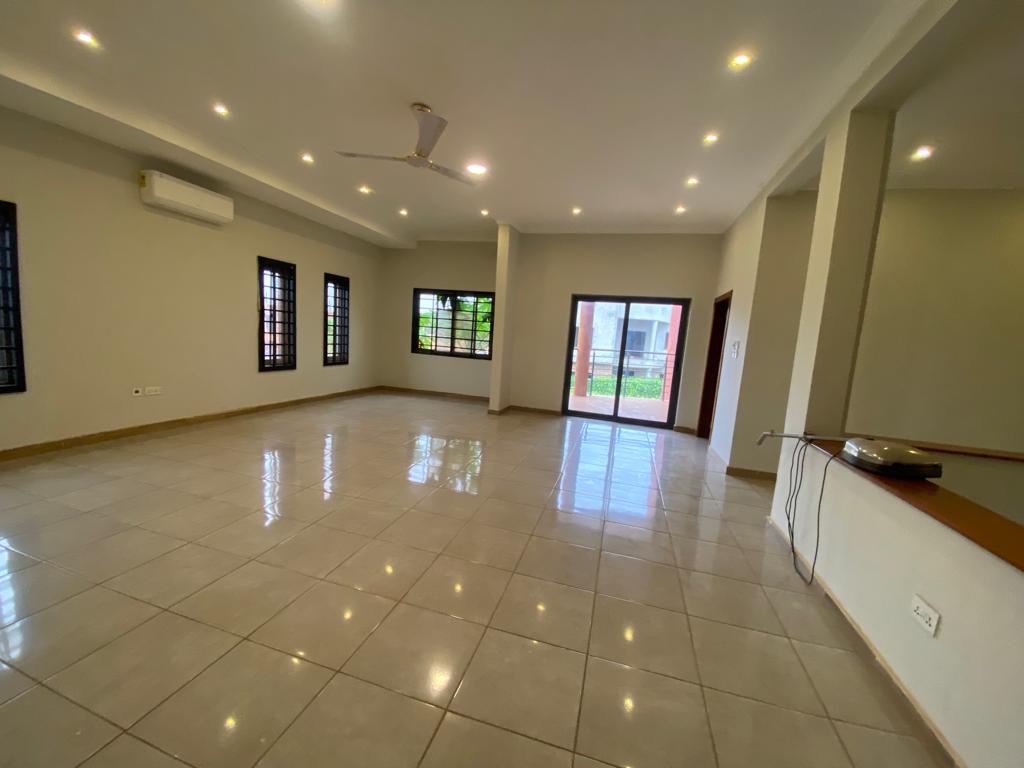 Spacious 5-Bedroom House for Sale in Adenta