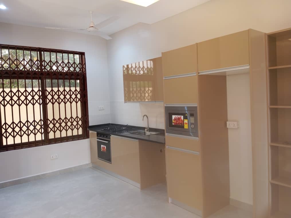 Studio Apartment For Rent at Agbogba