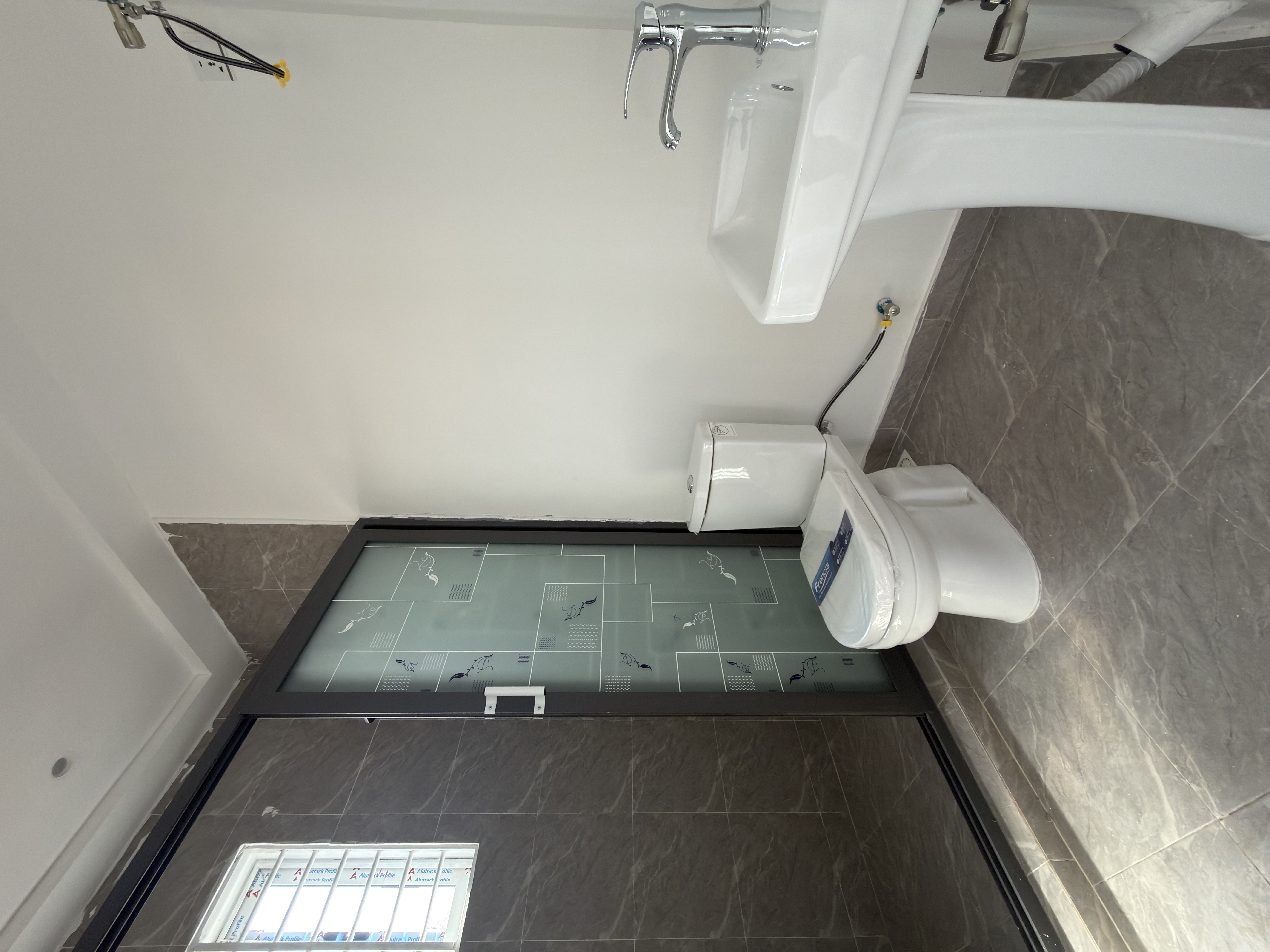 Three (3) Bedroom House For Sale at Oyarifa