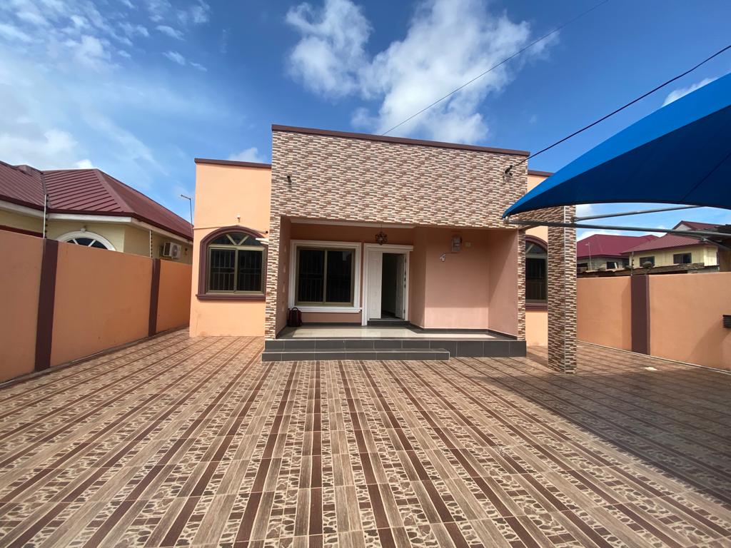 Three 3-Bedroom House for Rent at Spintex