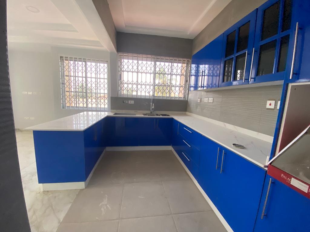 Three (3) bedroom house for rent At Spintex