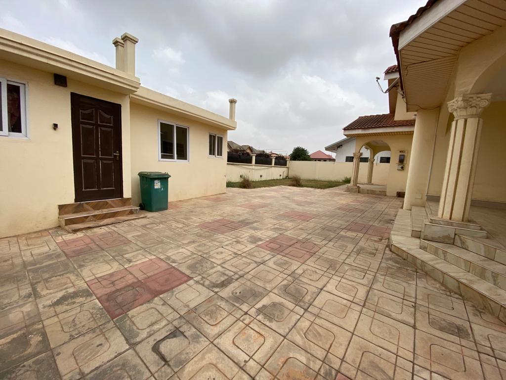 Three 3-Bedroom House for Sale at Spintex