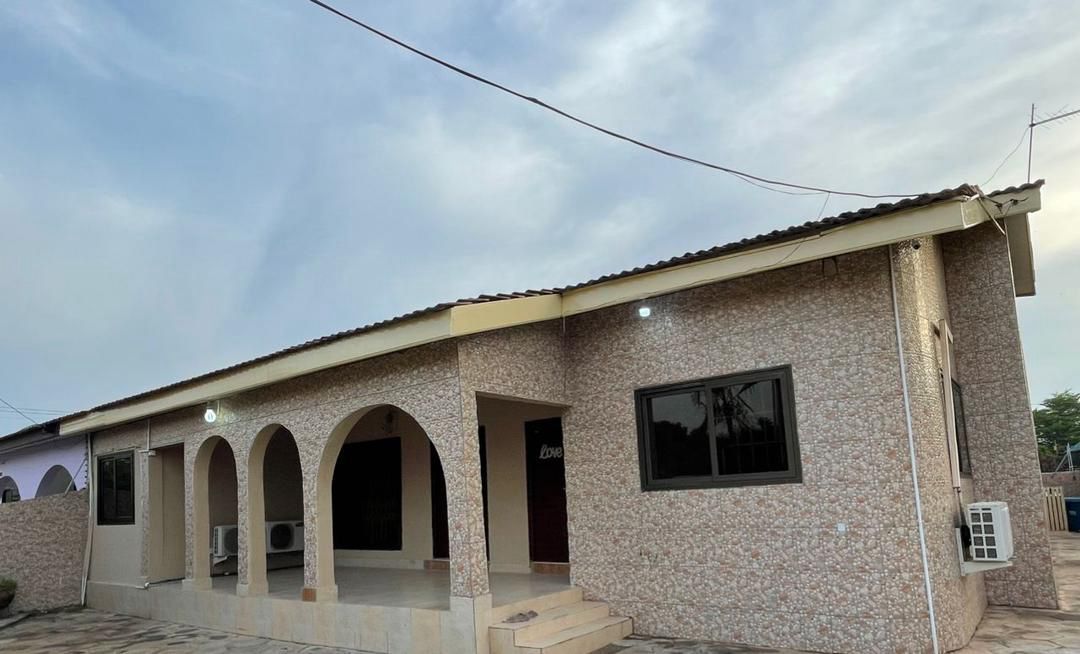 Three 3.5-Bedroom House for Sale at Spintex