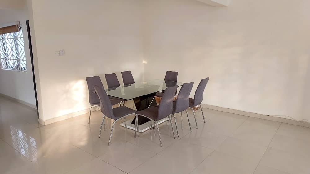 Three 3-Bedroom Semi-detached Houses for Rent at Dome