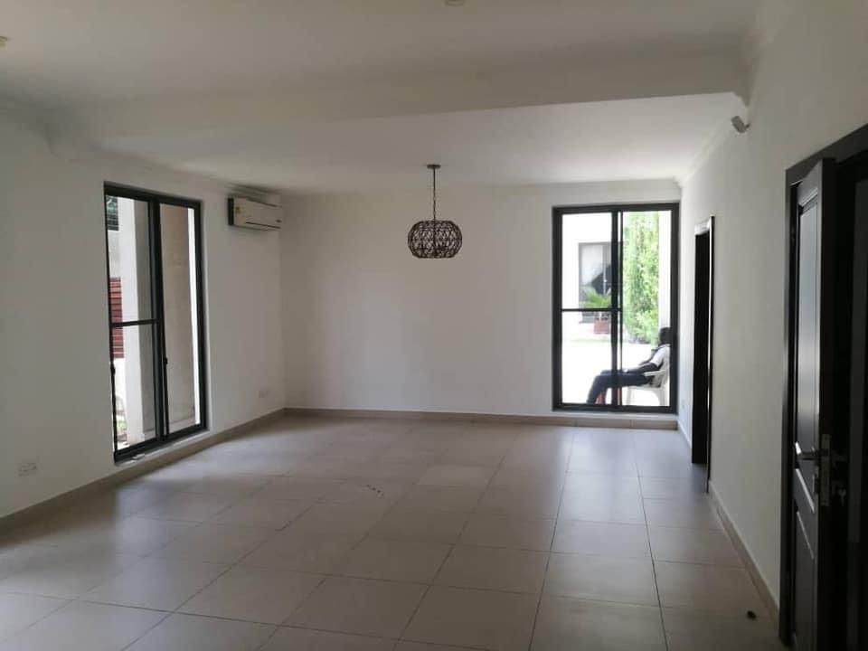 Three( 3) Bedroom Townhouse for Rent at North Ridge