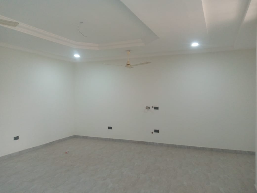 Three 3-Bedroom Unfurnished Apartment for Rent at Kwashieman