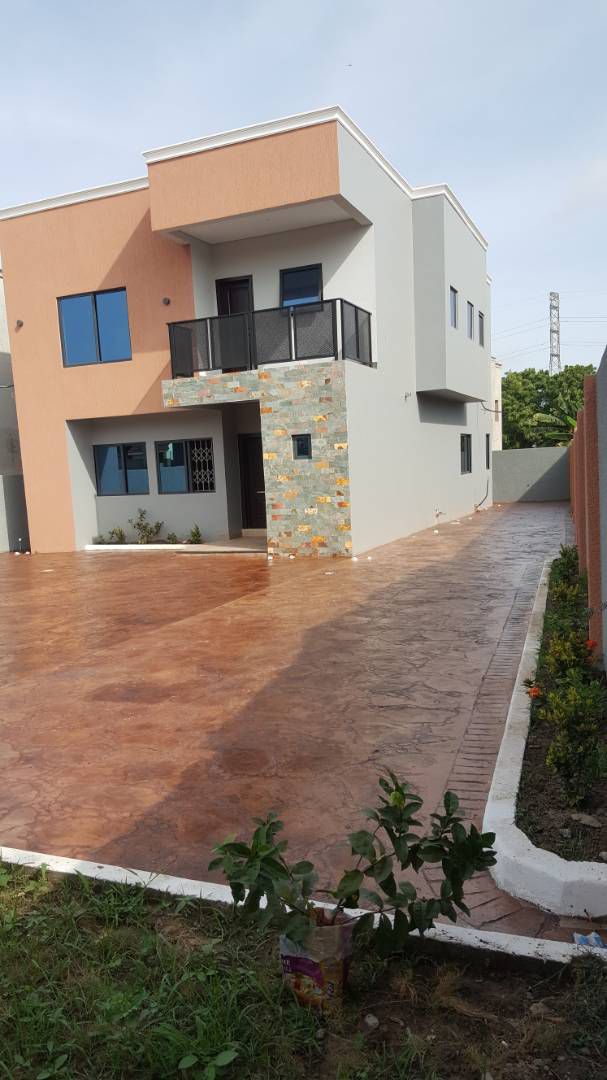 Three (3) Bedroom Unfurnished House With Boys Quarters for Rent at East Legon