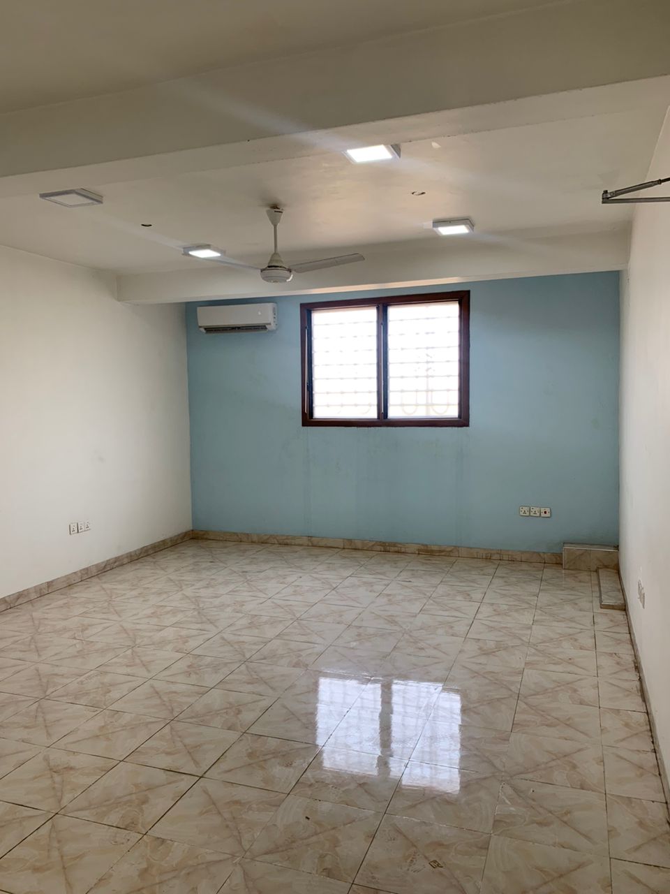 Three 3-In-1 Office Space For Rent At Dzorwulu