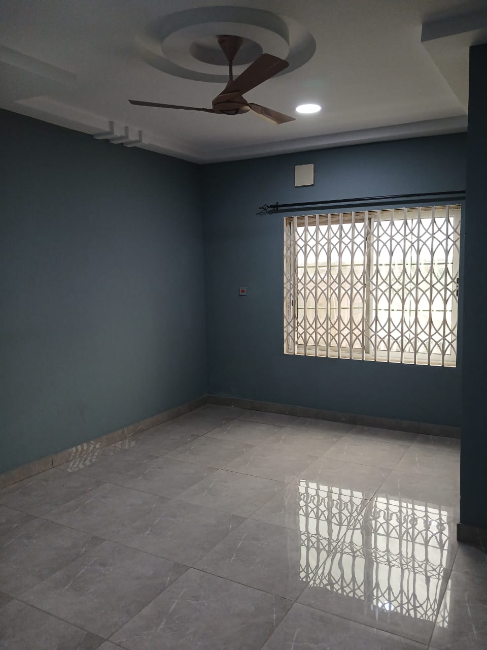 Three (3) Bedroom Apartment For Rent at Afienya Mataheko