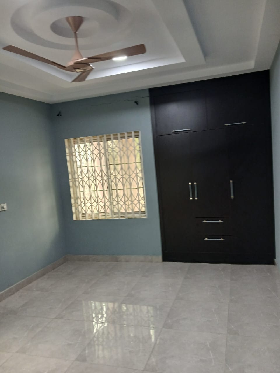 Three (3) Bedroom Apartment For Rent at Afienya Mataheko