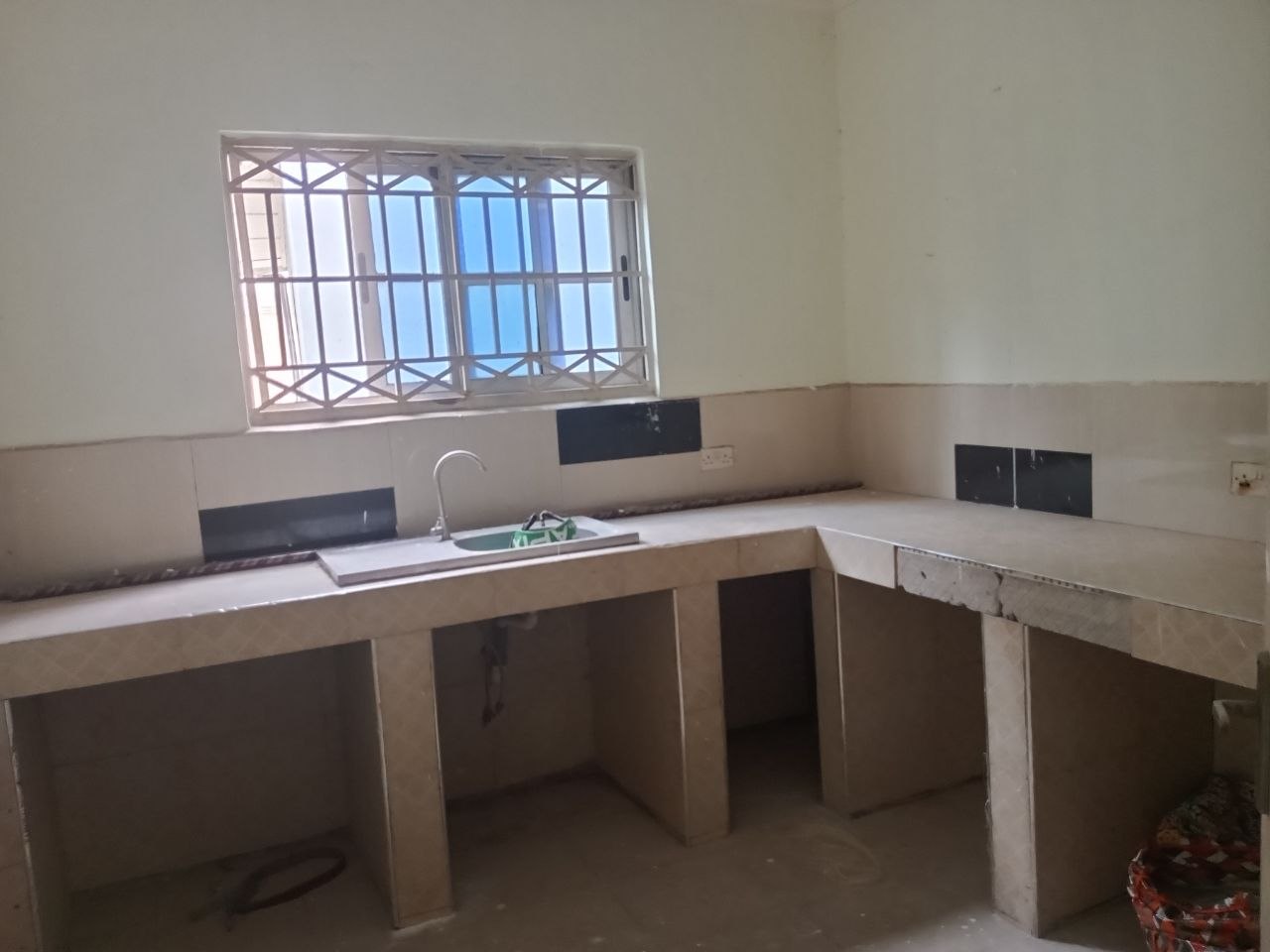 Three (3) Bedroom Apartment For Rent at Ashaley Botwe