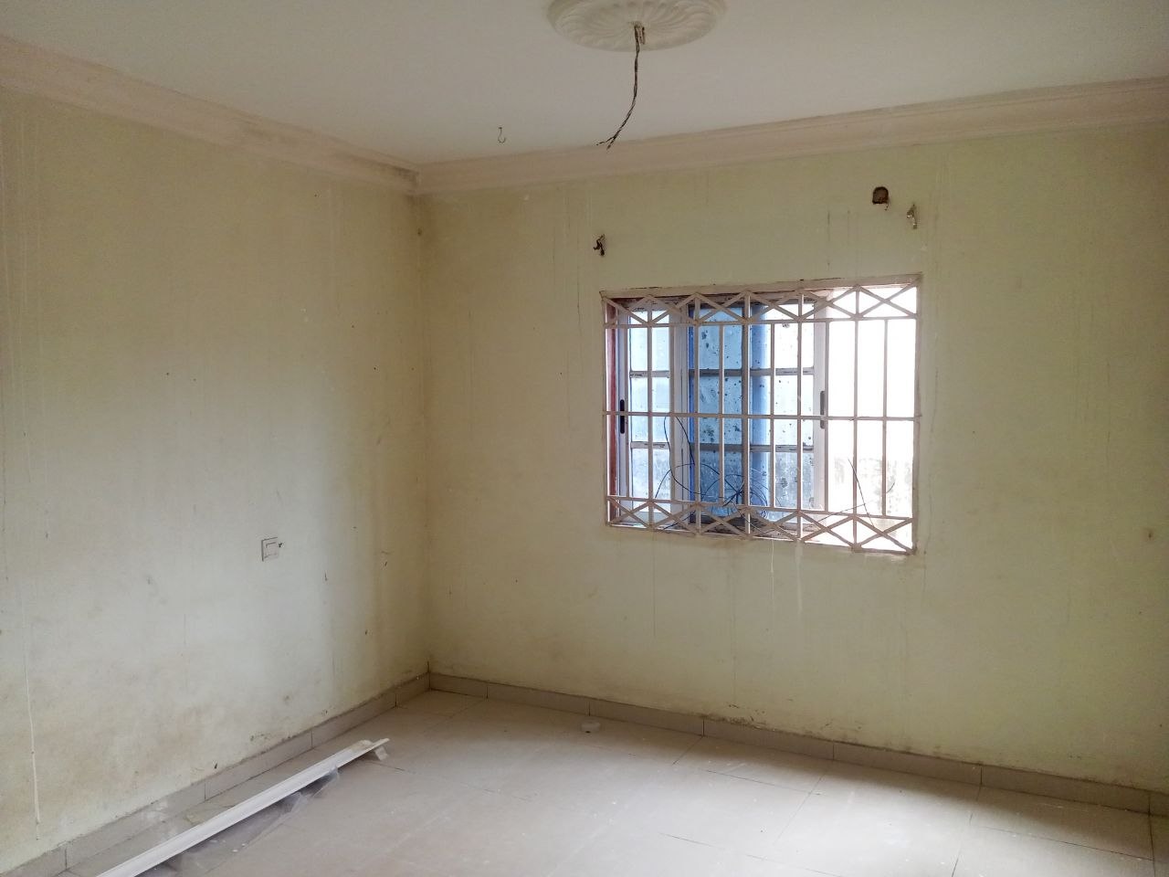 Three (3) Bedroom Apartment For Rent at Ashaley Botwe