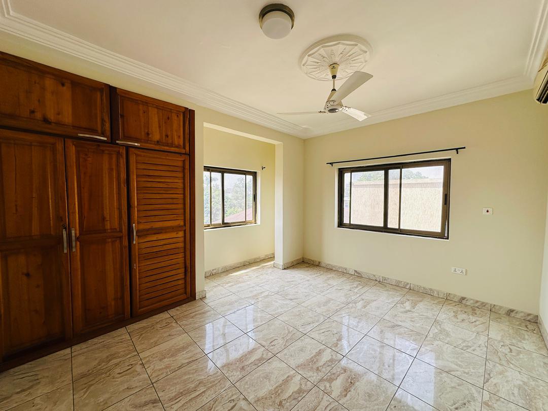 Three (3) Bedroom Apartment For Rent at Dzorwulu