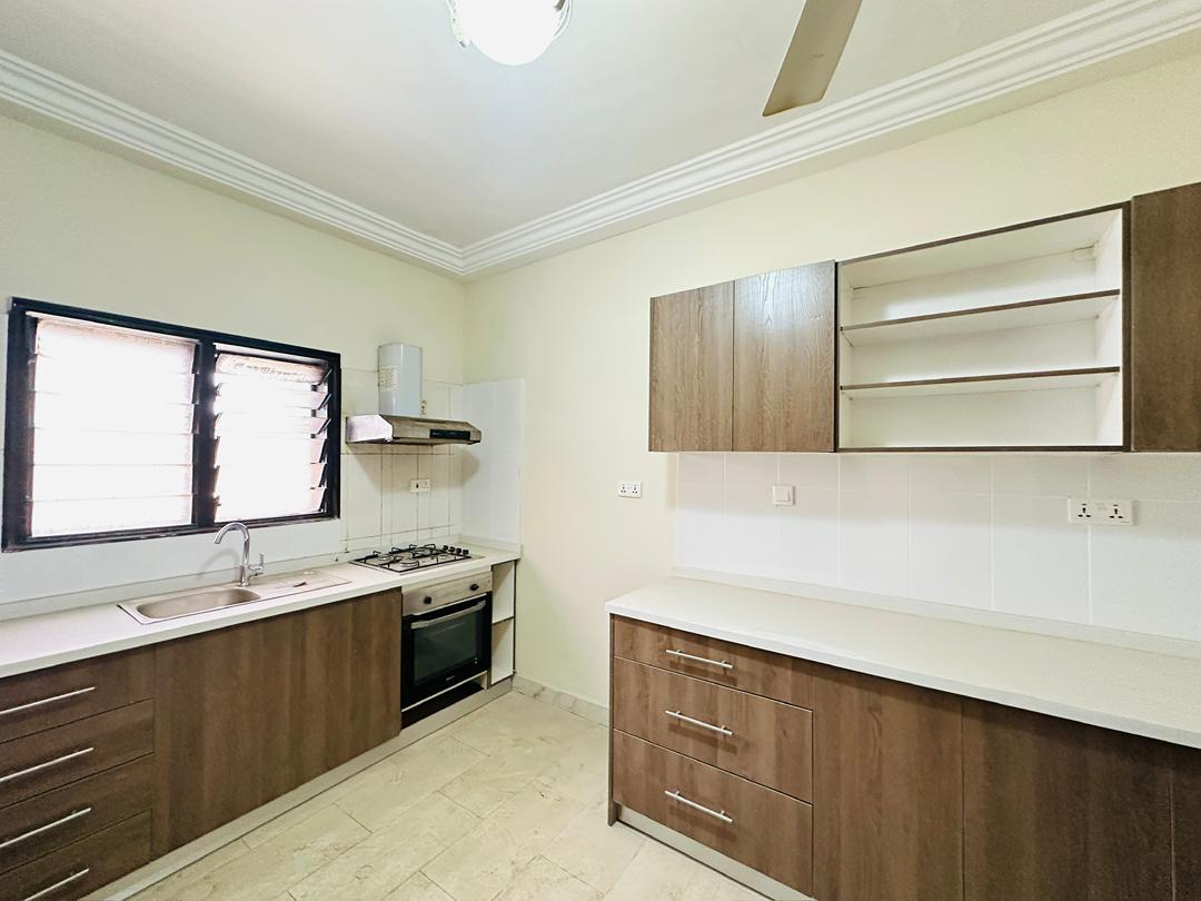 Three (3) Bedroom Apartment For Rent at Dzorwulu