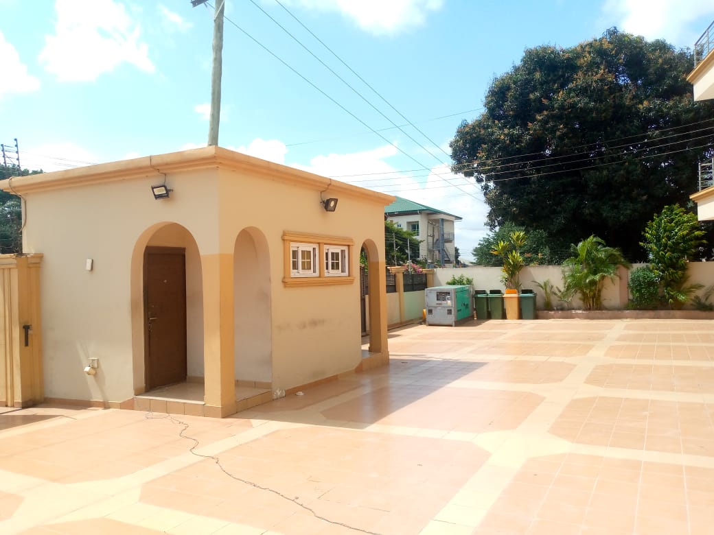 Three (3) Bedroom Apartment For Rent at East Legon Baweleshi