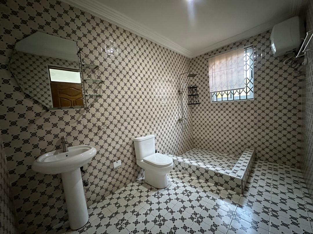 Three (3) Bedroom Apartment For Rent at East Legon Ogbojo