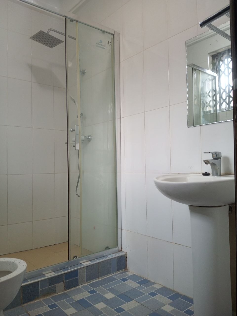 Three (3) Bedroom Apartment For Rent at East Legon Ogbojo