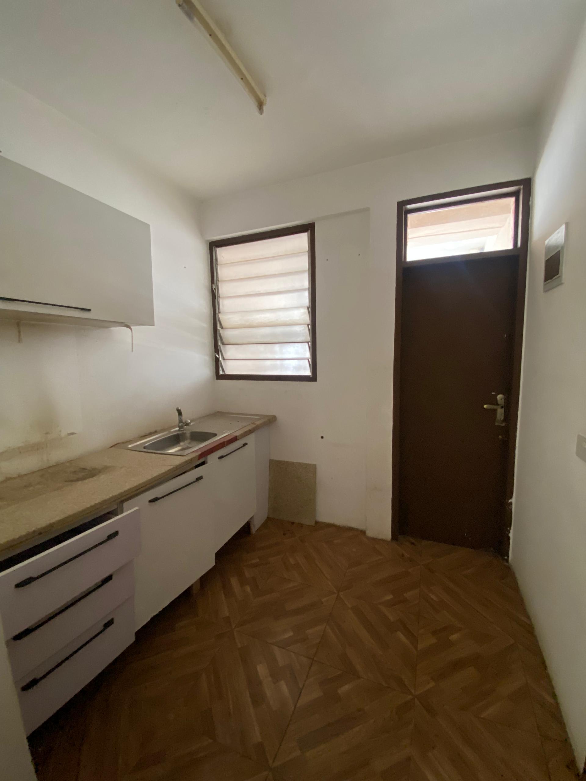 Three (3) Bedroom Apartment For Rent at Sakumono