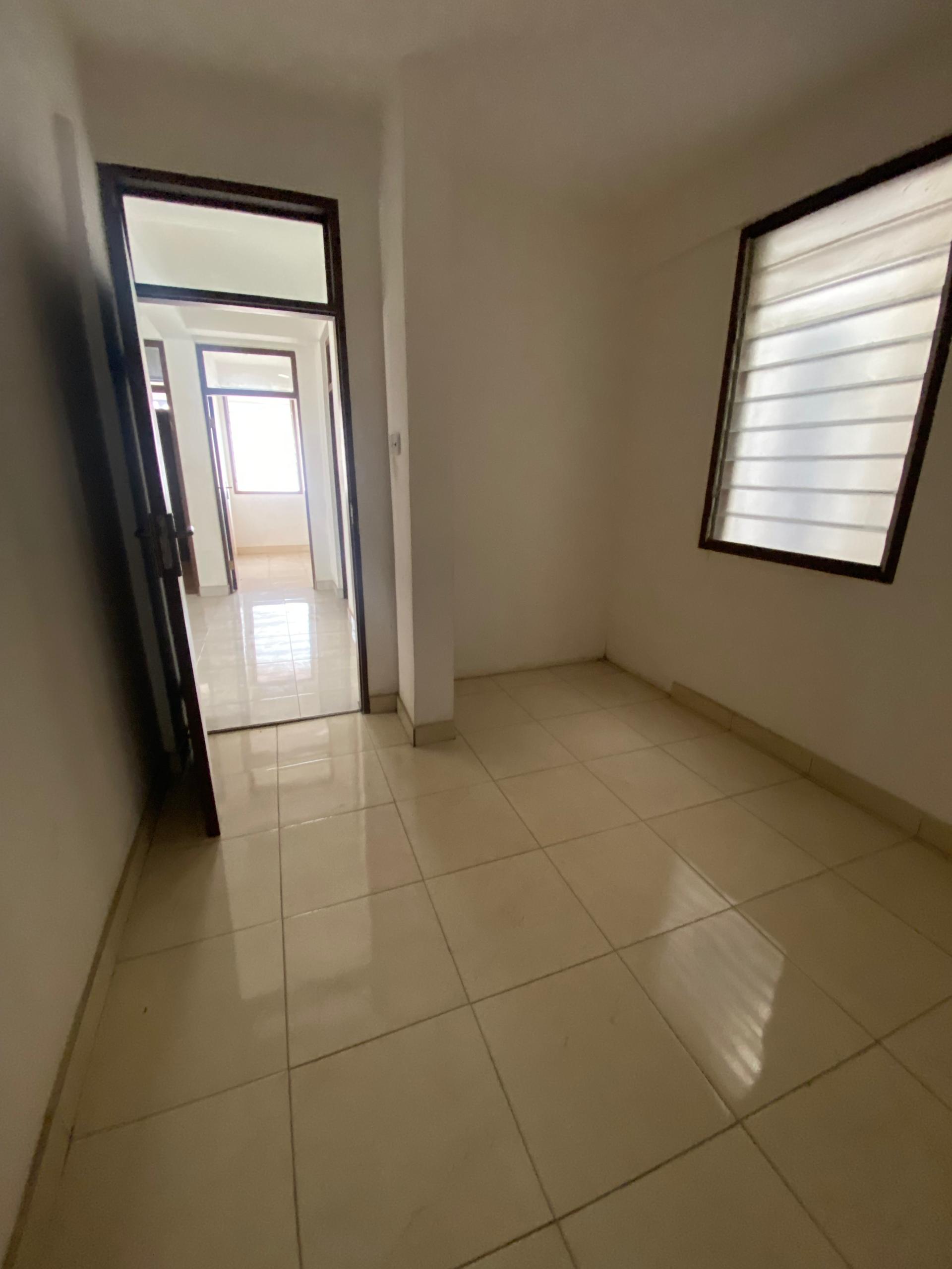 Three (3) Bedroom Apartment For Rent at Sakumono