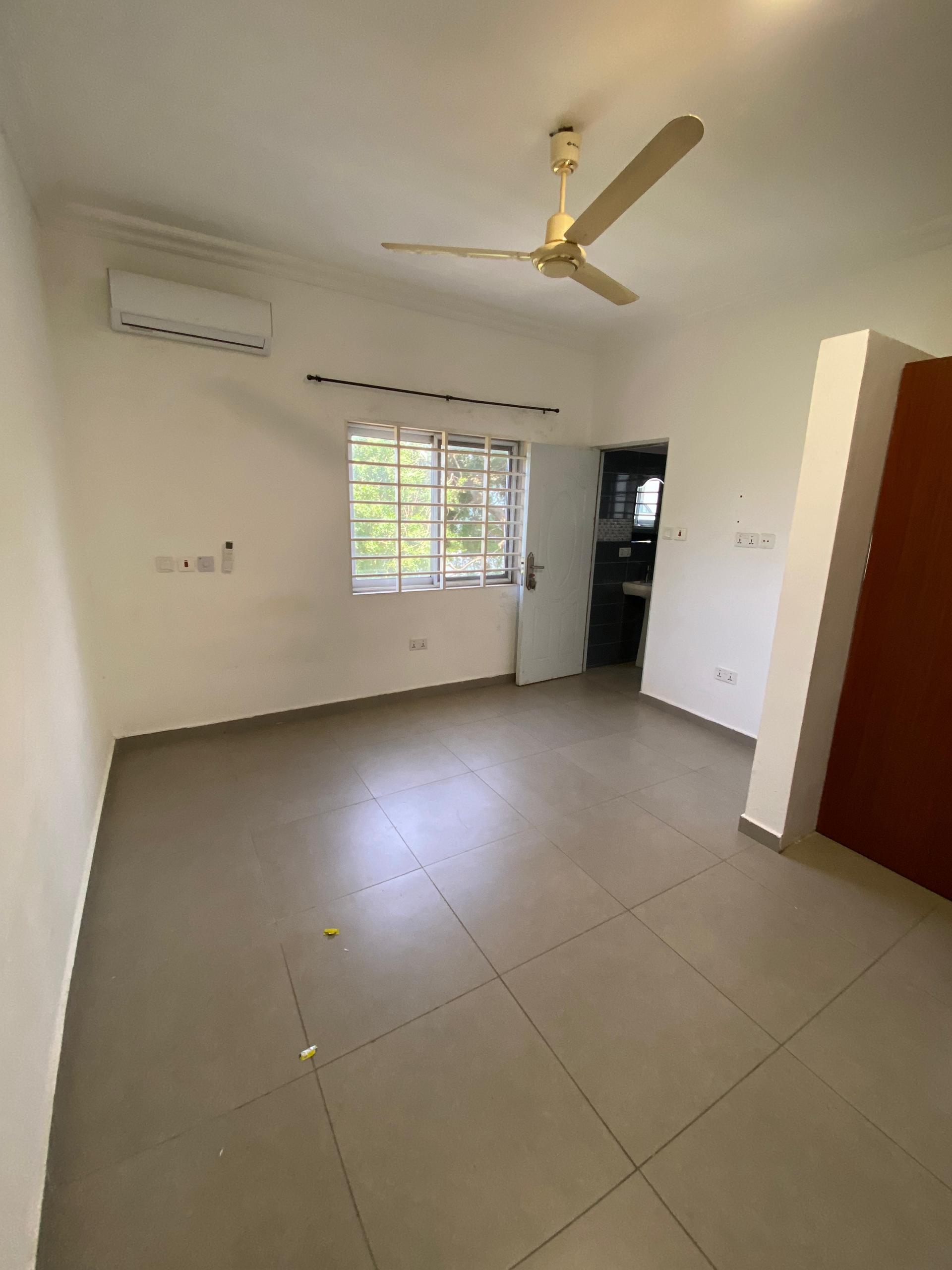 Three (3) Bedroom Apartment For Rent at Sakumono