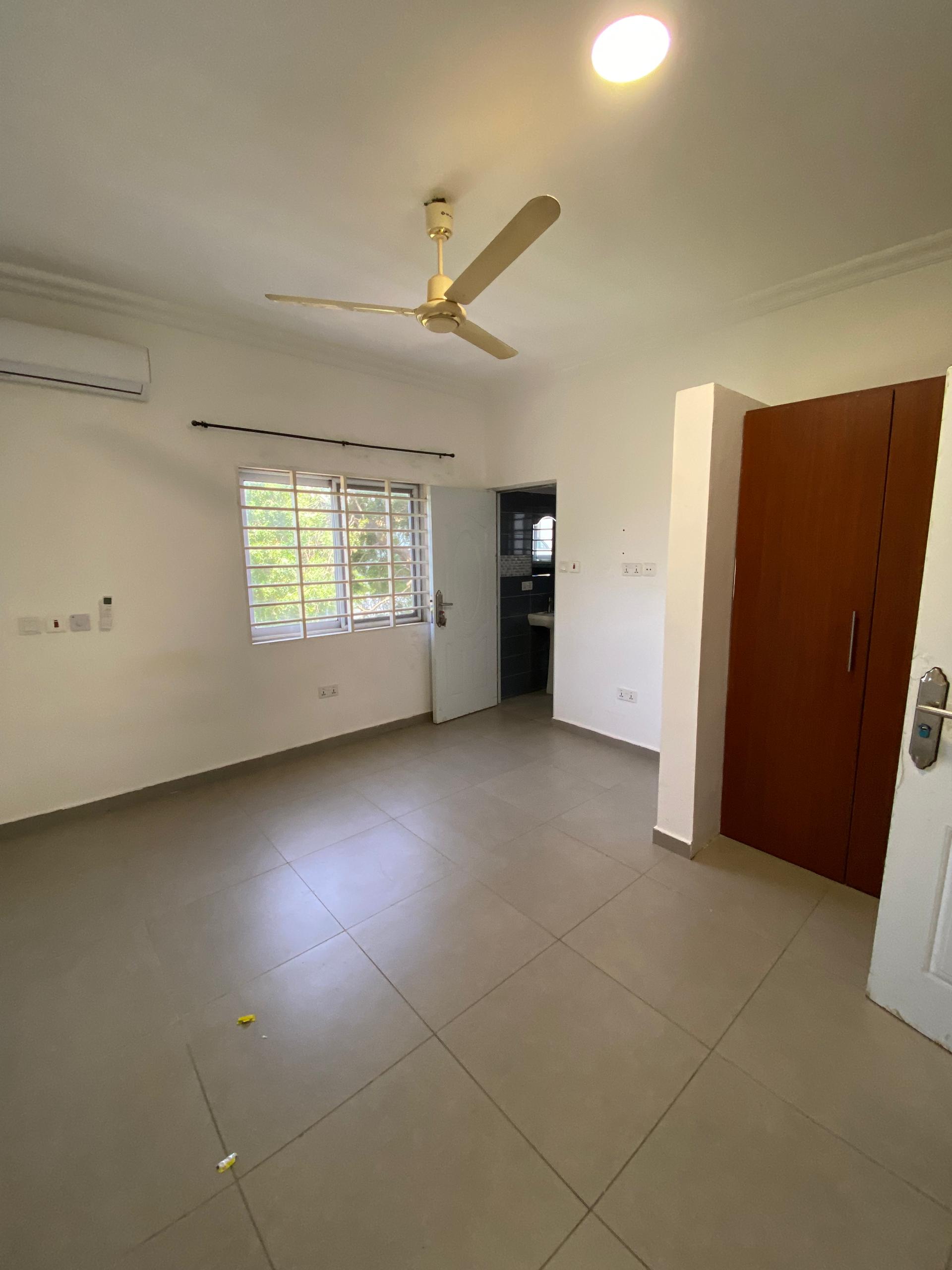 Three (3) Bedroom Apartment For Rent at Sakumono