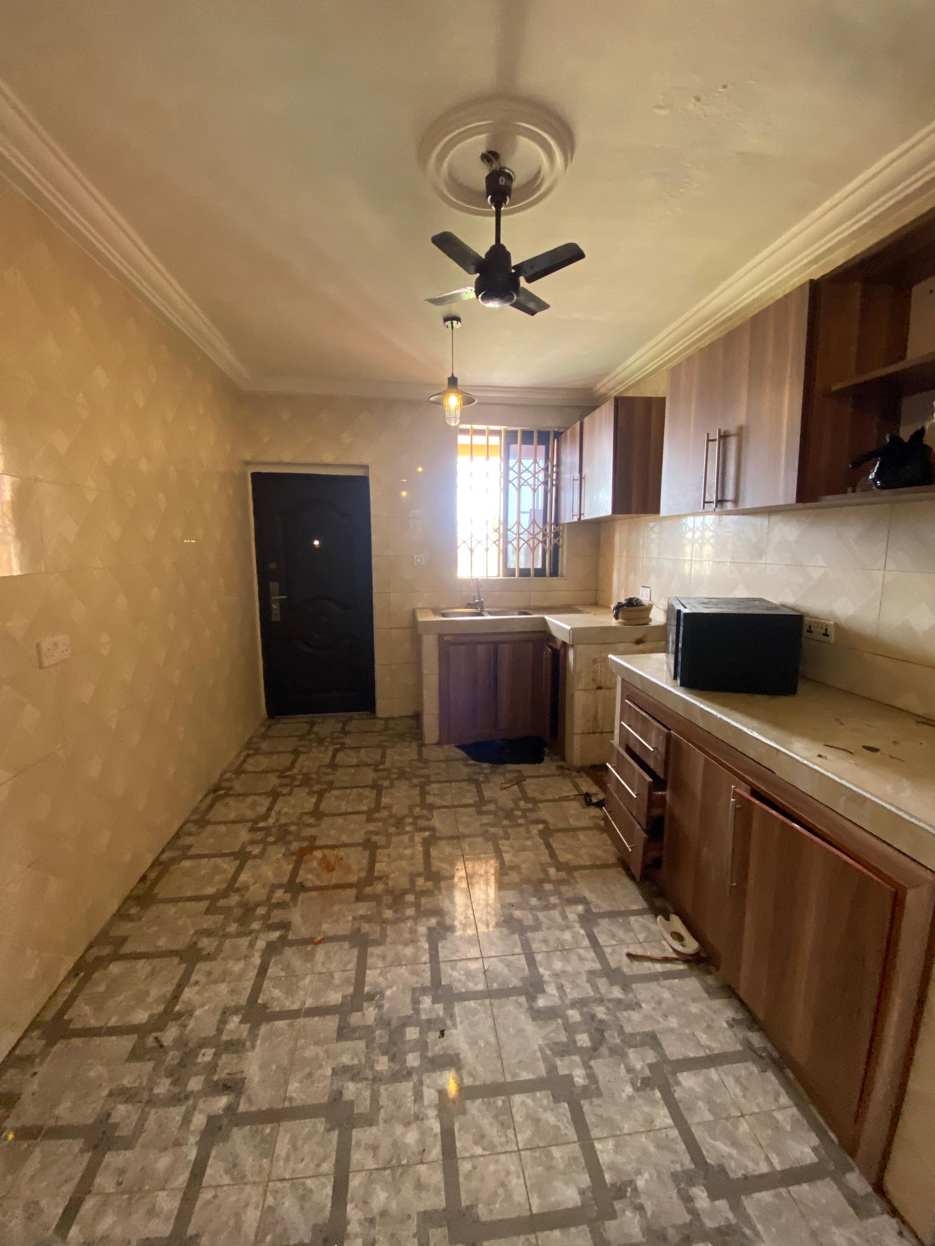 Three (3) Bedroom Apartment For Rent at Sakumono