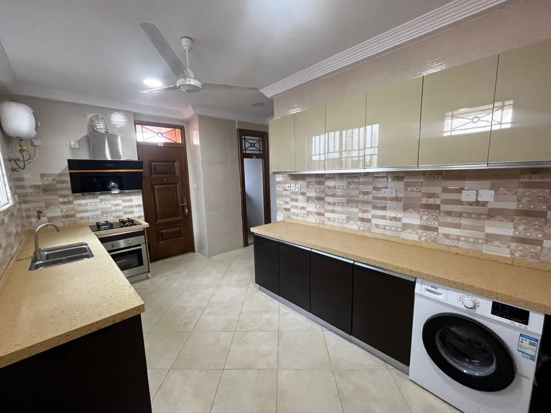 Three (3) Bedroom Apartments For Rent at Adjiringanor