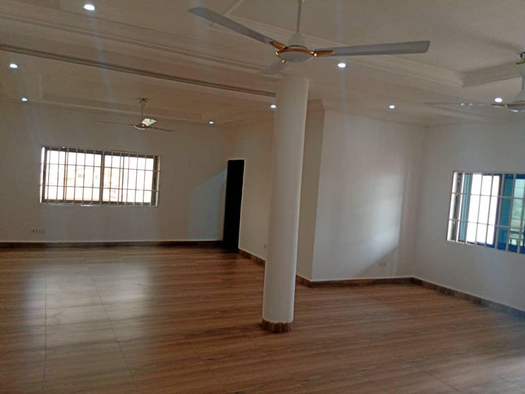 Three (3) Bedroom Apartments For Rent at Lapaz Nii Boi Town