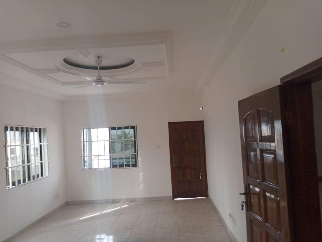 Three (3) Bedroom Apartments For Rent at Lapaz Nii Boi Town